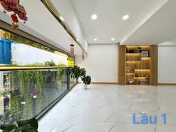 thumb-019e1621-6cad-7d87-a105-84d62b1895a5