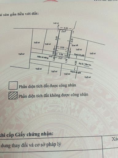 thumb-019e8baa-e986-719d-9626-e659b77c4646